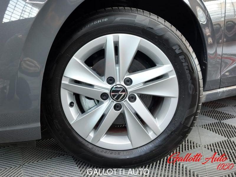 Volkswagen Golf 1.5 eTSI 130 CV EVO ACT DSG Life-NESSUN OBBL. FIN.