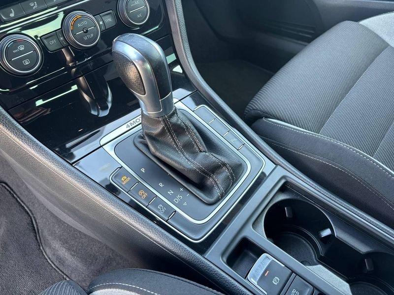 Volkswagen Golf R DSG 2.0 Benzina 310cv