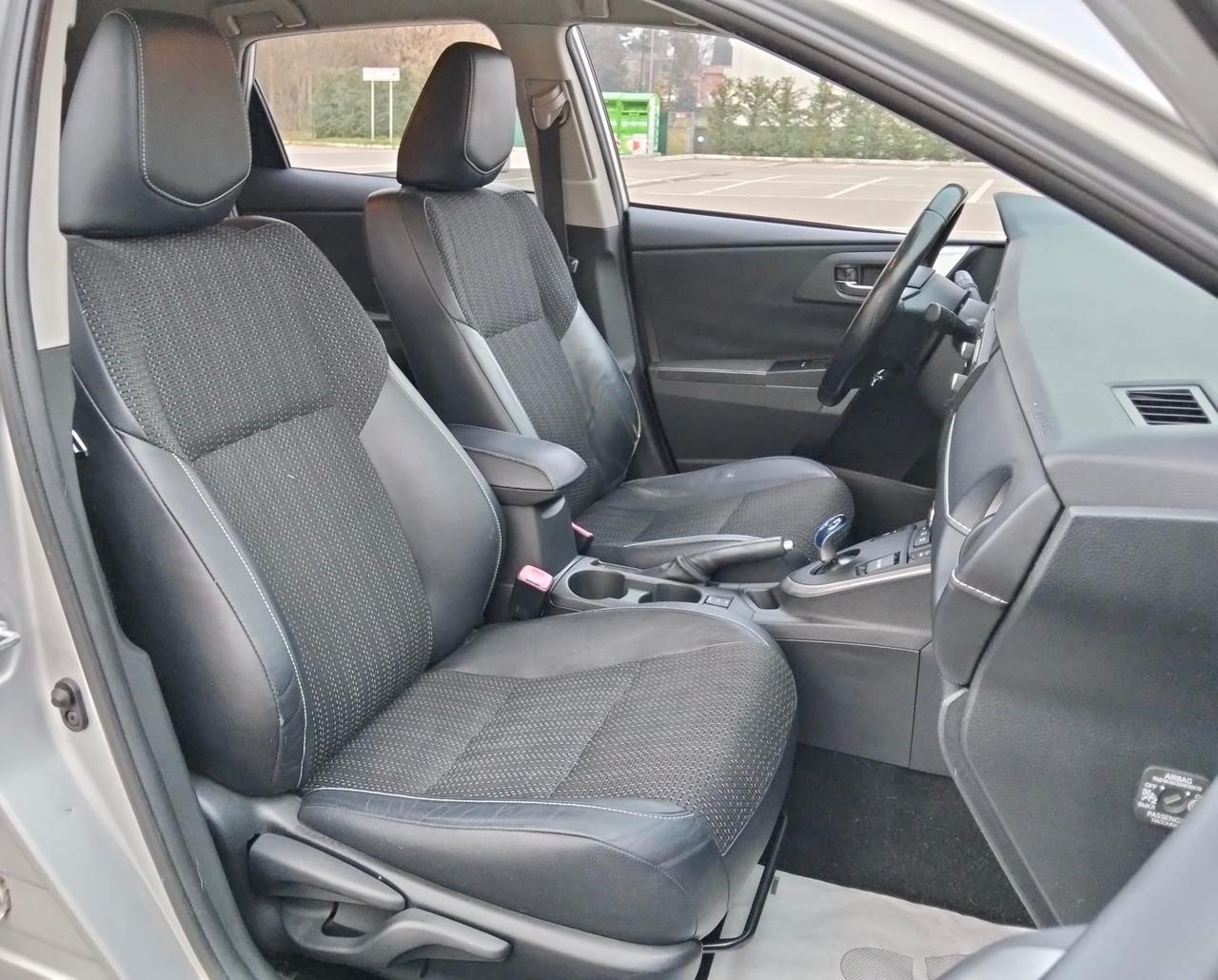 Toyota Auris 1.8 Hybrid 99Cv*Automatic*Navi*Sensori*