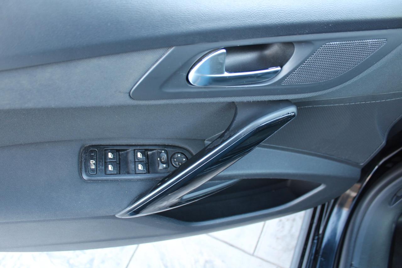 Peugeot 508 2.0 HDi 140CV SW Ciel Active