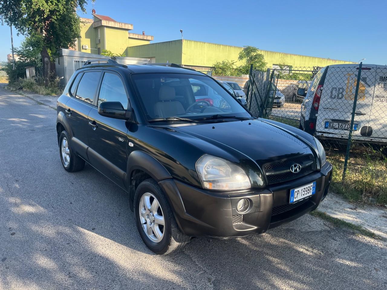 Hyundai Tucson 2.0 CRDi TD Dynamic AUTOMATICO 4X4 SOLI 90.000 KM