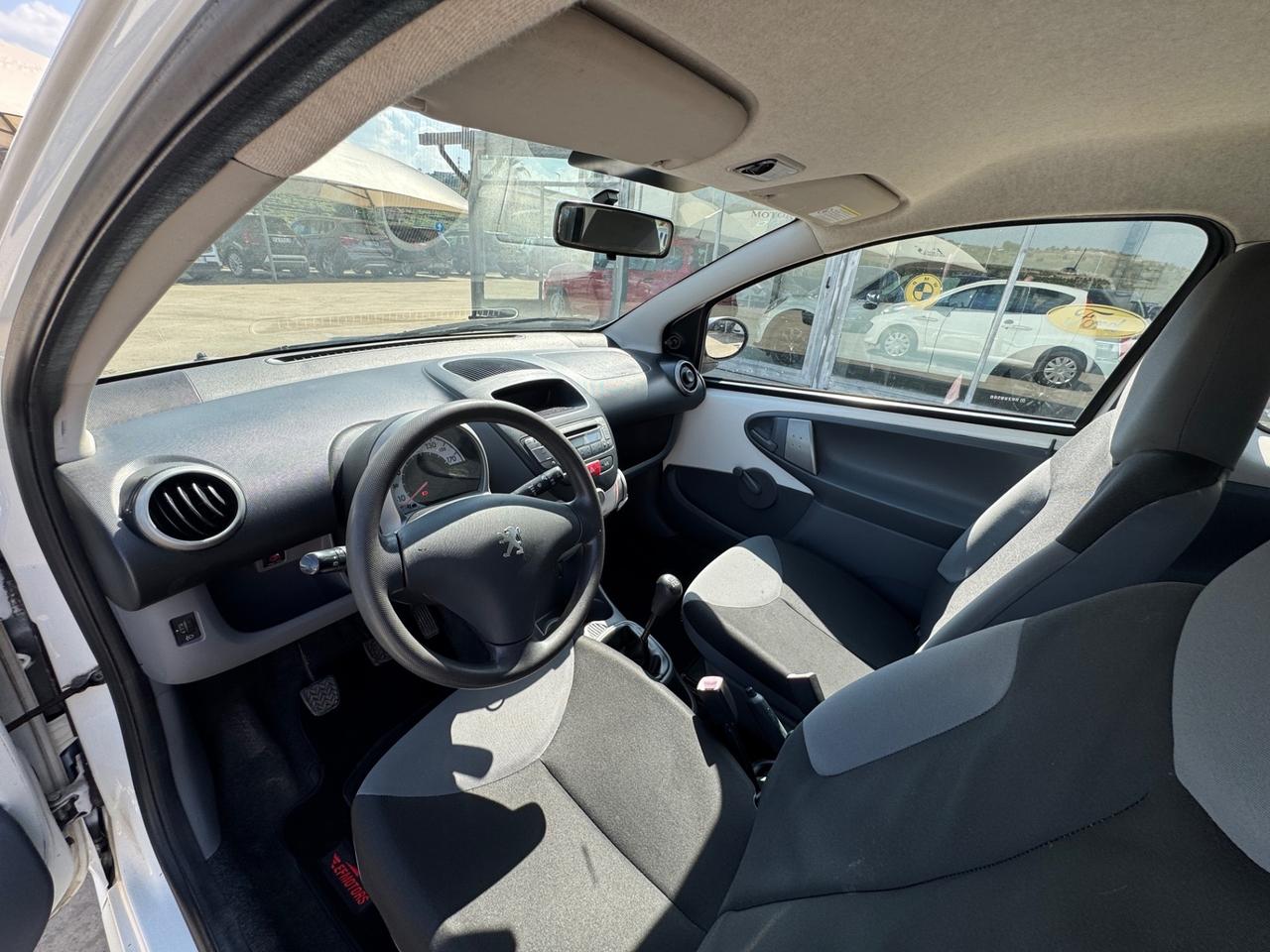 Peugeot 107 1.0 68CV 3p. Desir