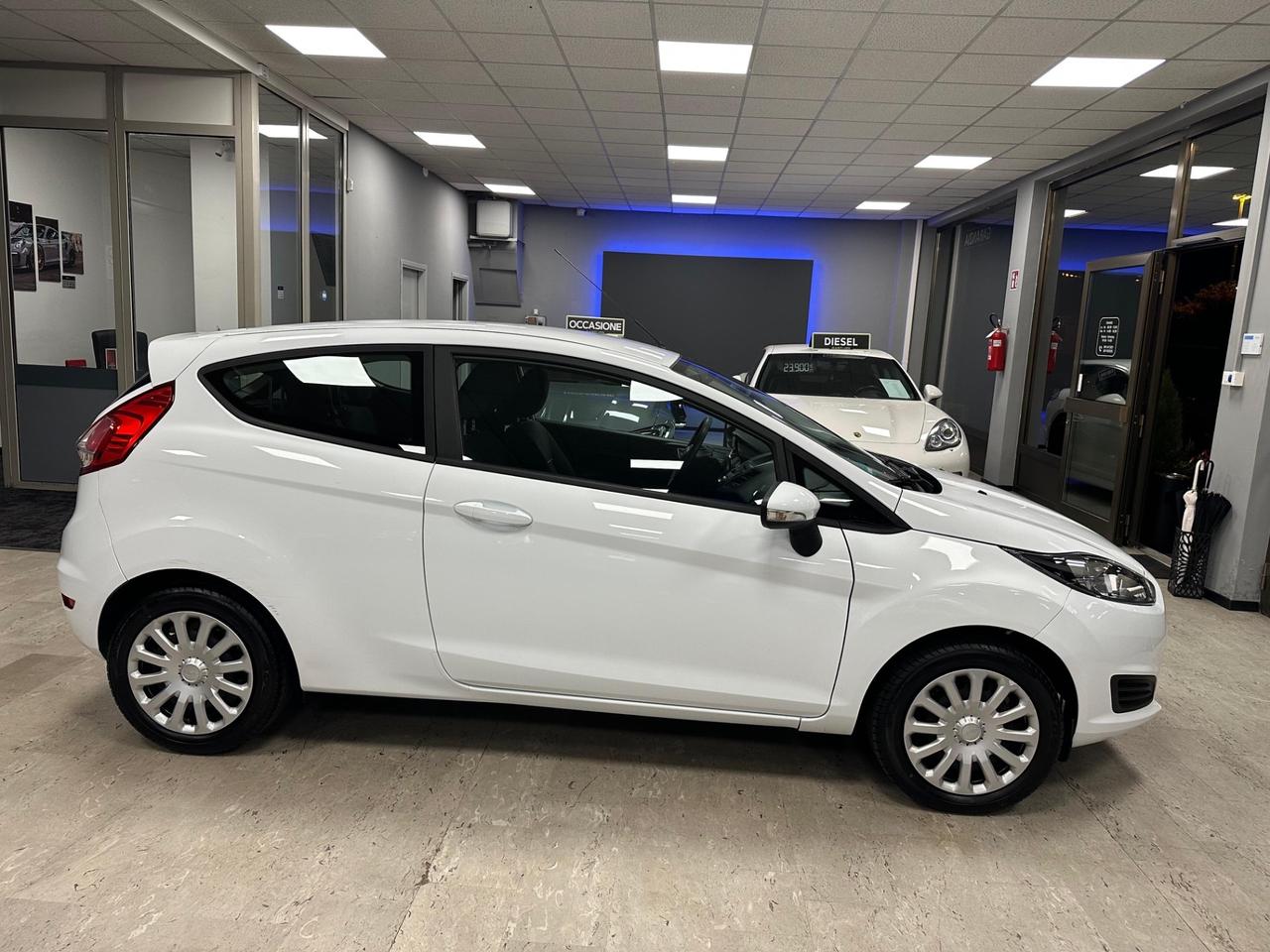 Ford Fiesta 1.2 60CV 3 porte Business OK NEOPATENTATI SOLO 50.000 KM