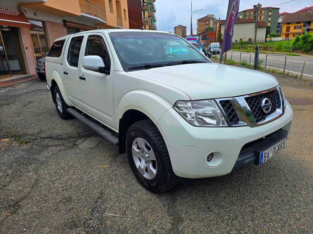 Nissan Navara 2.5 dCi 190CV 4 porte Double Cab LE