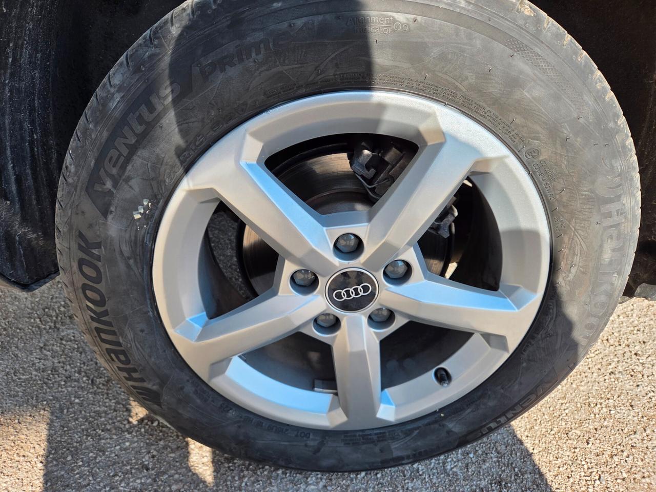 Audi Q2 30 TDI S tronic Business