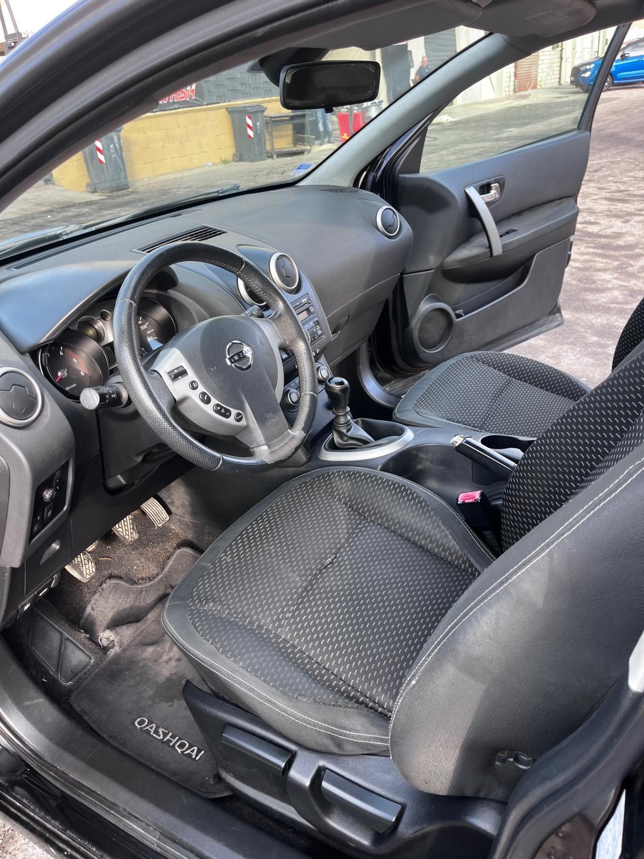 Nissan Qashqai 1.5 dci Full optional Uniproprietario