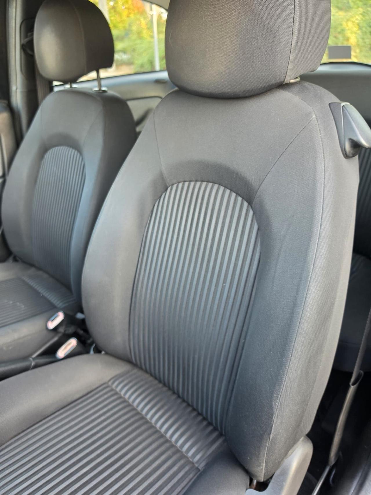 Lancia Ypsilon 1.2 gpl