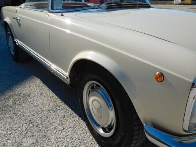 Mercedes SL 230 w113 pagoda da concorso