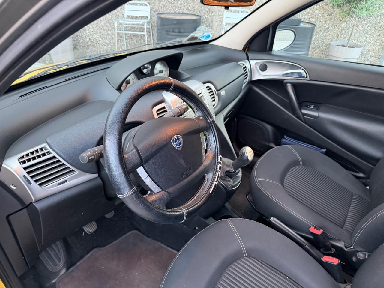 LANCIA YPSILON 1.3 MJT 90CV MOMO-DISIGN