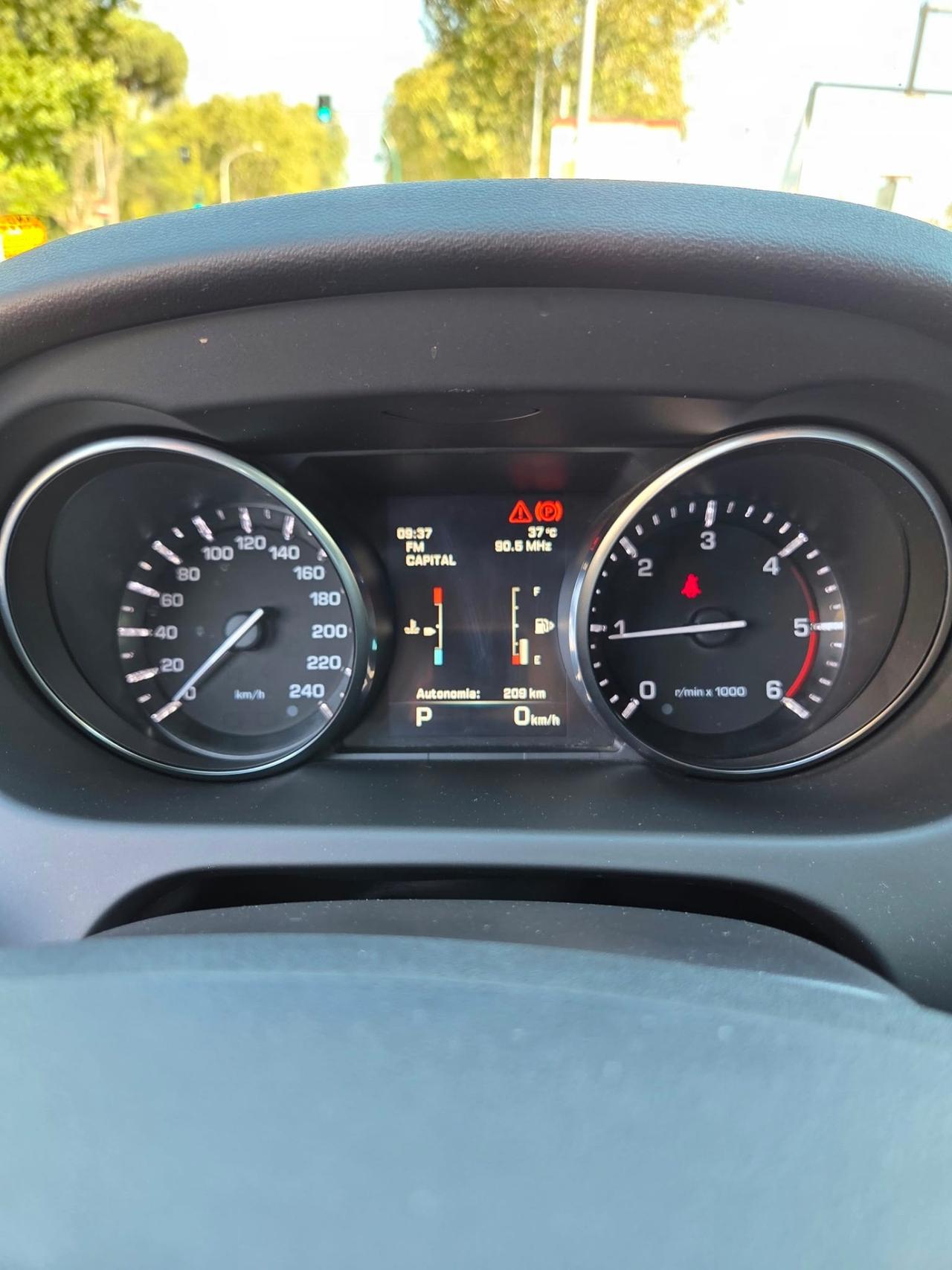 Land Rover Discovery Sport 2.0D 179cv R dynamic