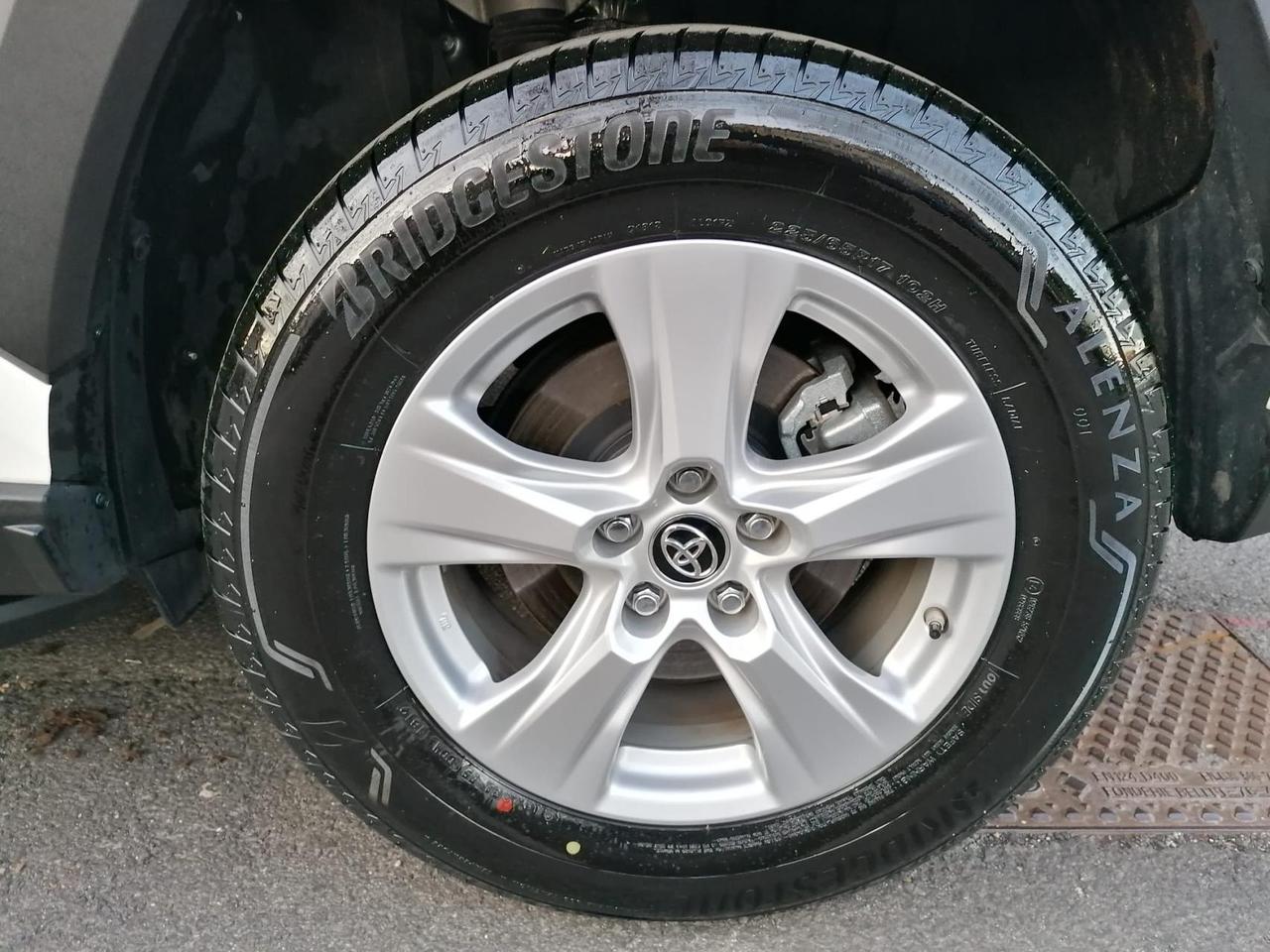 Toyota RAV4 2.5 HV (218CV) E-CVT 2WD Business Bianco