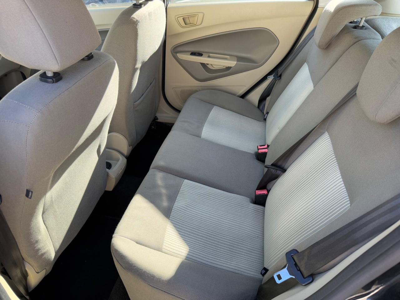 Ford Fiesta 1.4 TDCi 70CV 5p. Business