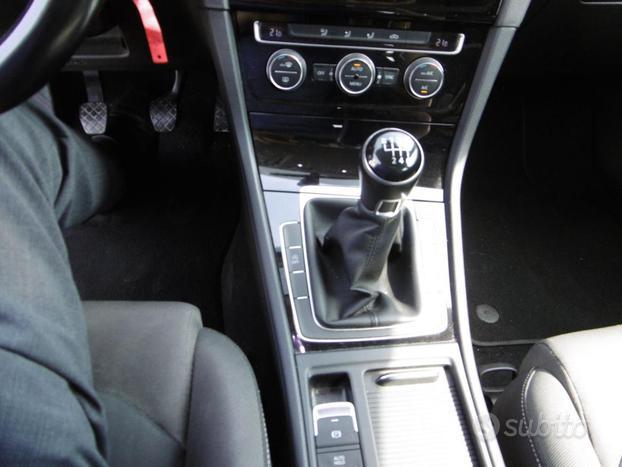 VOLKSWAGEN Golf 1.4 TGI 5p. Highline BlueMotion