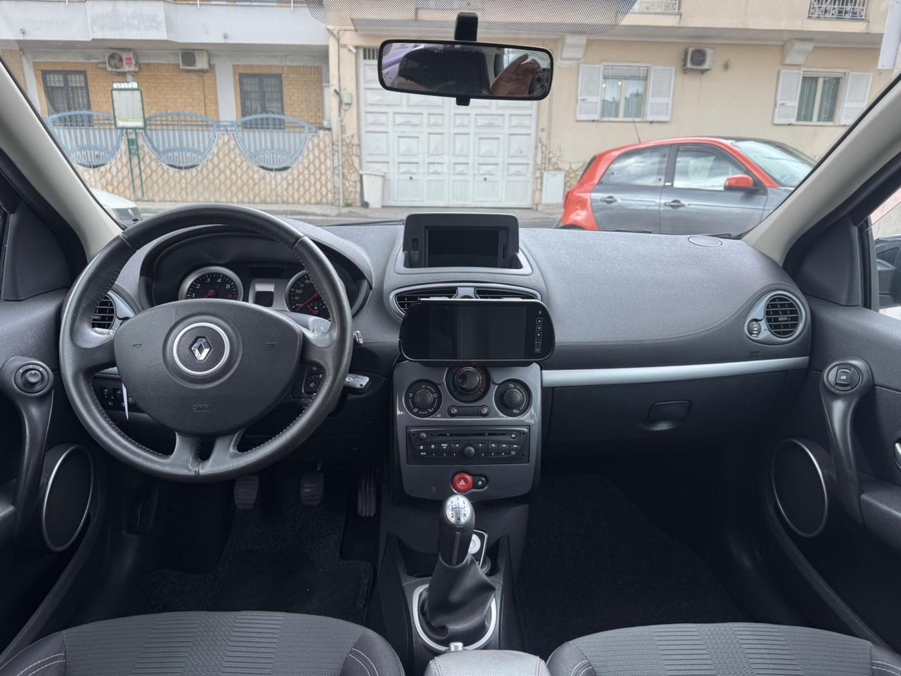 Renault Clio 1.2 GPL 75CV 20th 2011