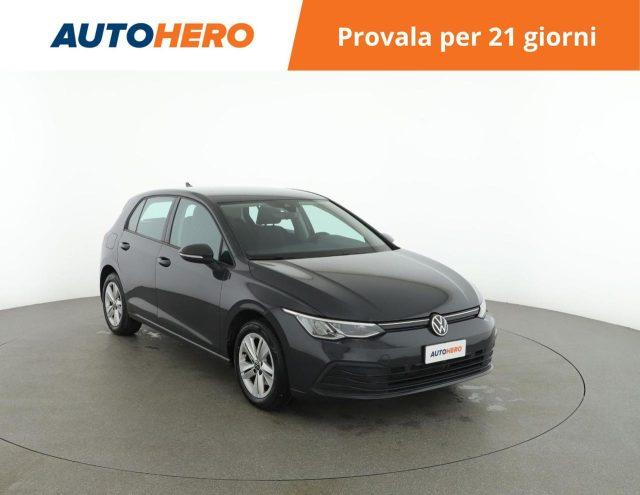 VOLKSWAGEN Golf 1.0 eTSI EVO DSG Life