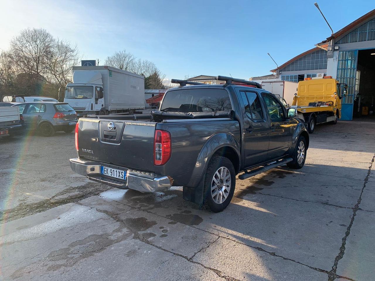 Nissan Navara 3.0 dCi 4 porte Double Cab LE V6
