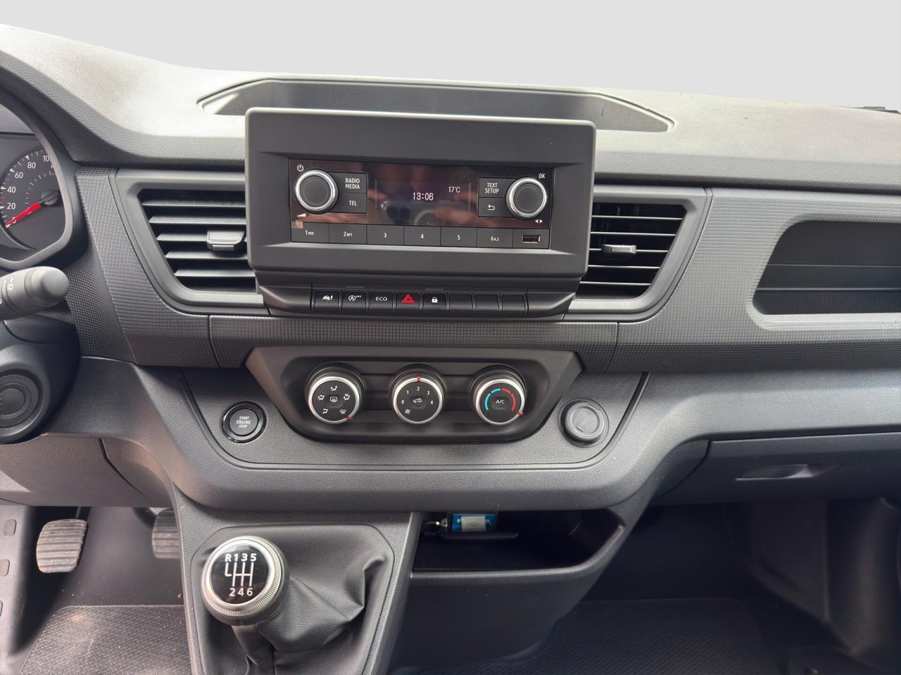 Renault Trafic BluedCi 150CV PL-TN Authentic