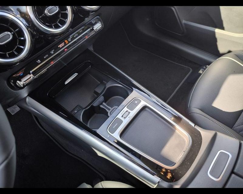 Mercedes-Benz GLA GLA 180 d Progressive Advanced