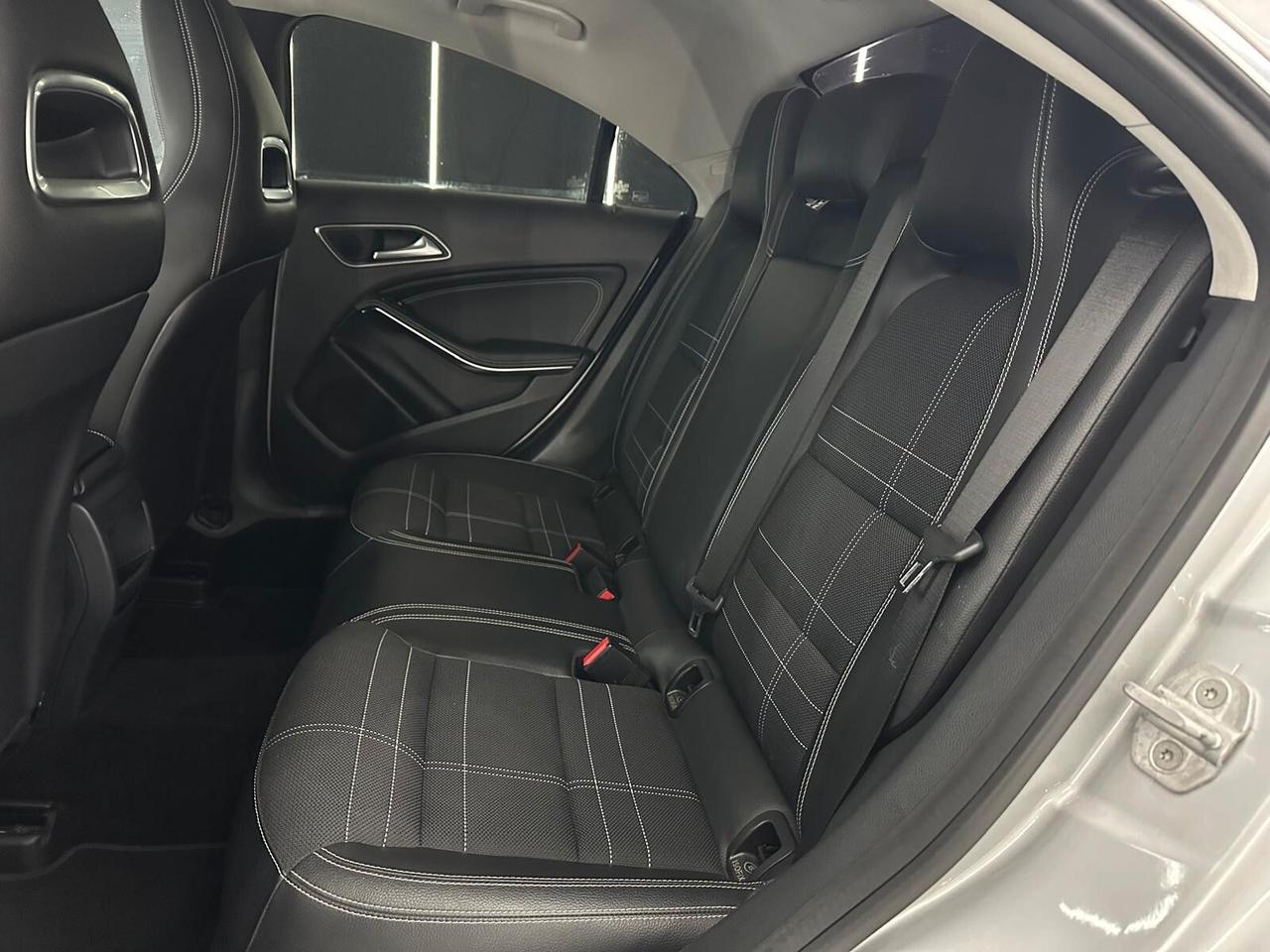 Mercedes-benz CLA 200 CDI Automatic Premium