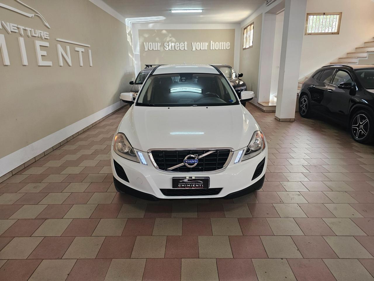 Volvo XC 60 XC60 D3 AWD Geartronic R-design