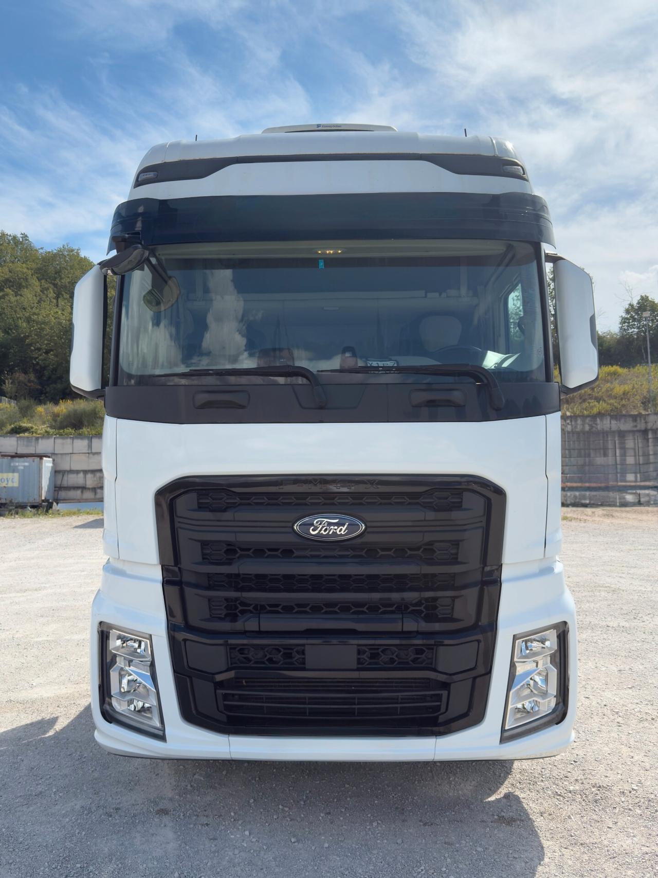 Ford F Max 500 4x2 Comfort Mega cab