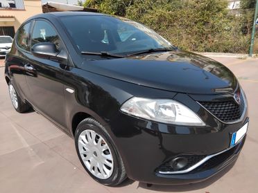 LANCIA YPSLON 1.2 GOLD CON GARANZIA