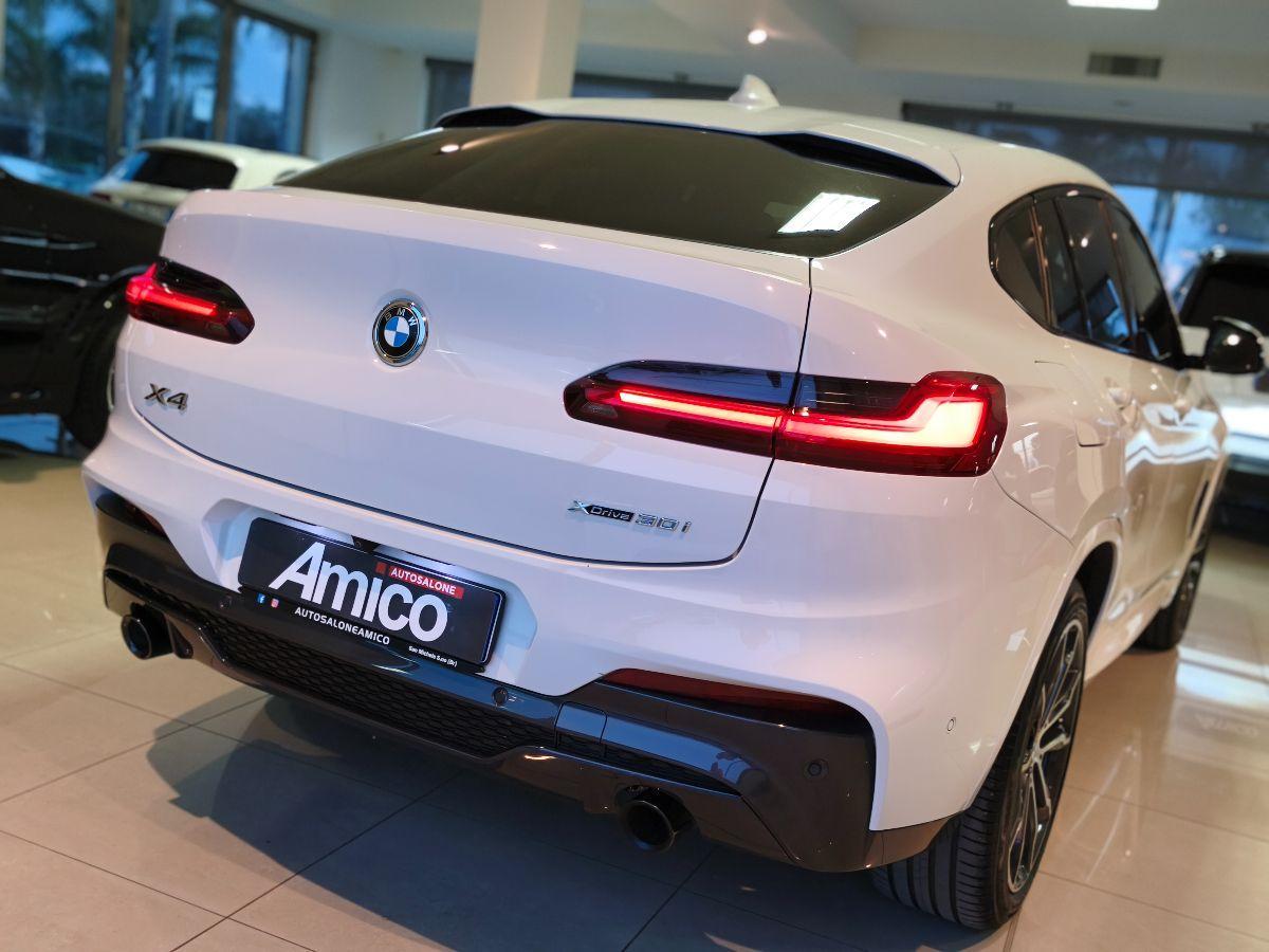 BMW X4 xDrive30i 2.0 Benzina M-SPORT Shadow Line