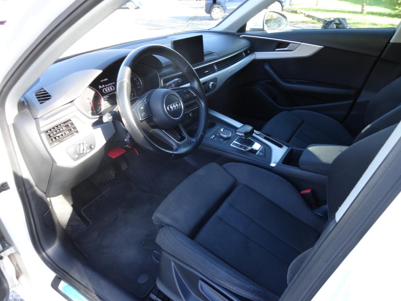 Audi A4 2.0 TDI 150 CV ultra S tronic Sport