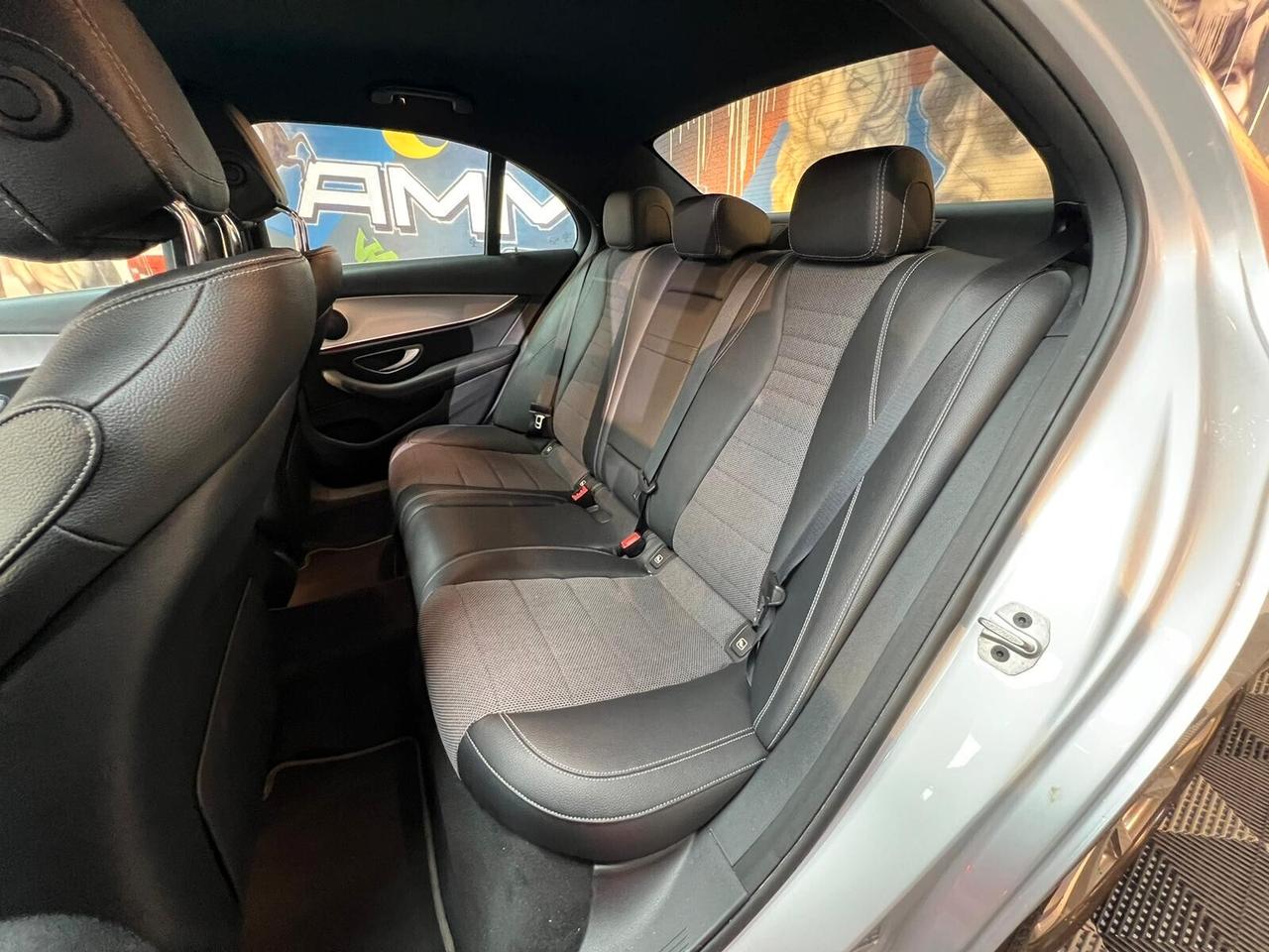 Mercedes-Benz E 220 E 220d Sport 4matic auto (338)