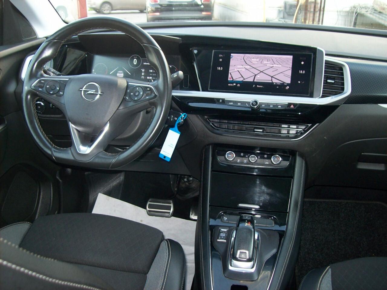 Opel Grandland 1.5 diesel Ecotec 130CV AT8 GS Line