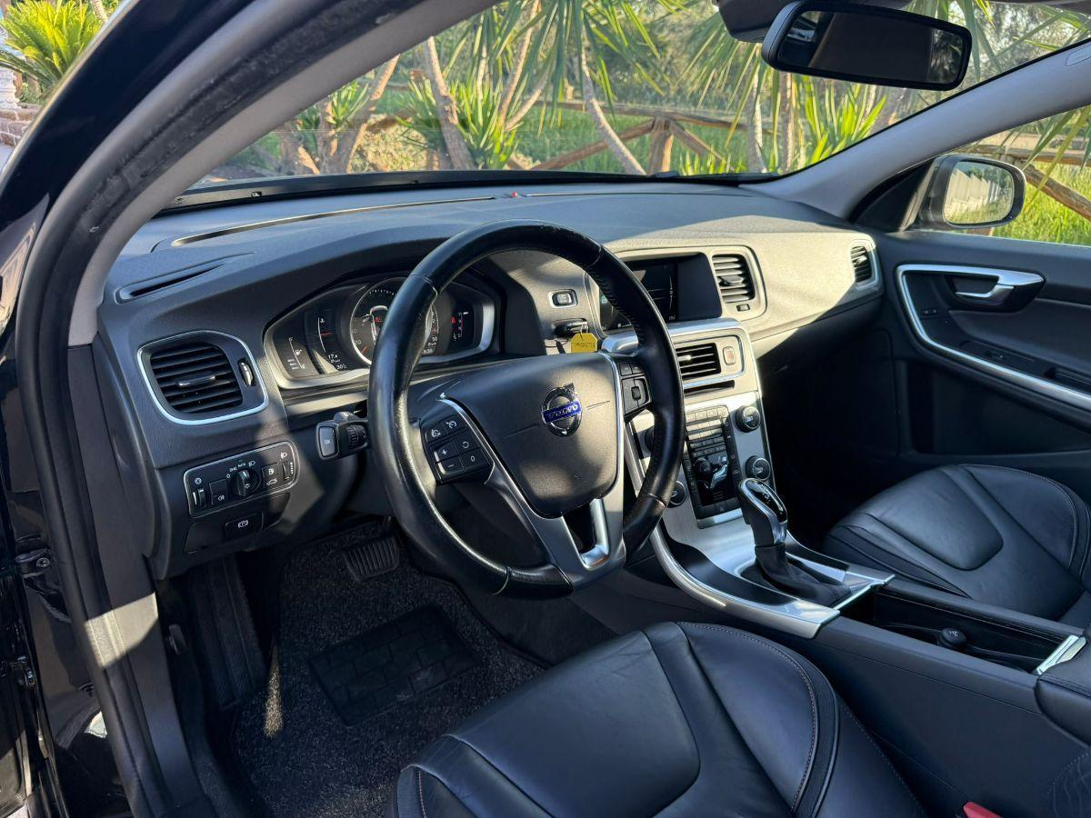 VOLVO - V60 - D2 Geartronic Volvo Ocean Race