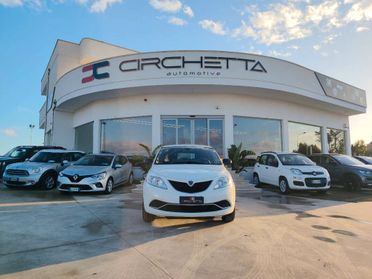 Lancia Ypsilon 1.2 Silver 69cv