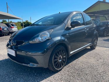 Toyota Aygo I 2005 5p 1.0 Sol m-mt