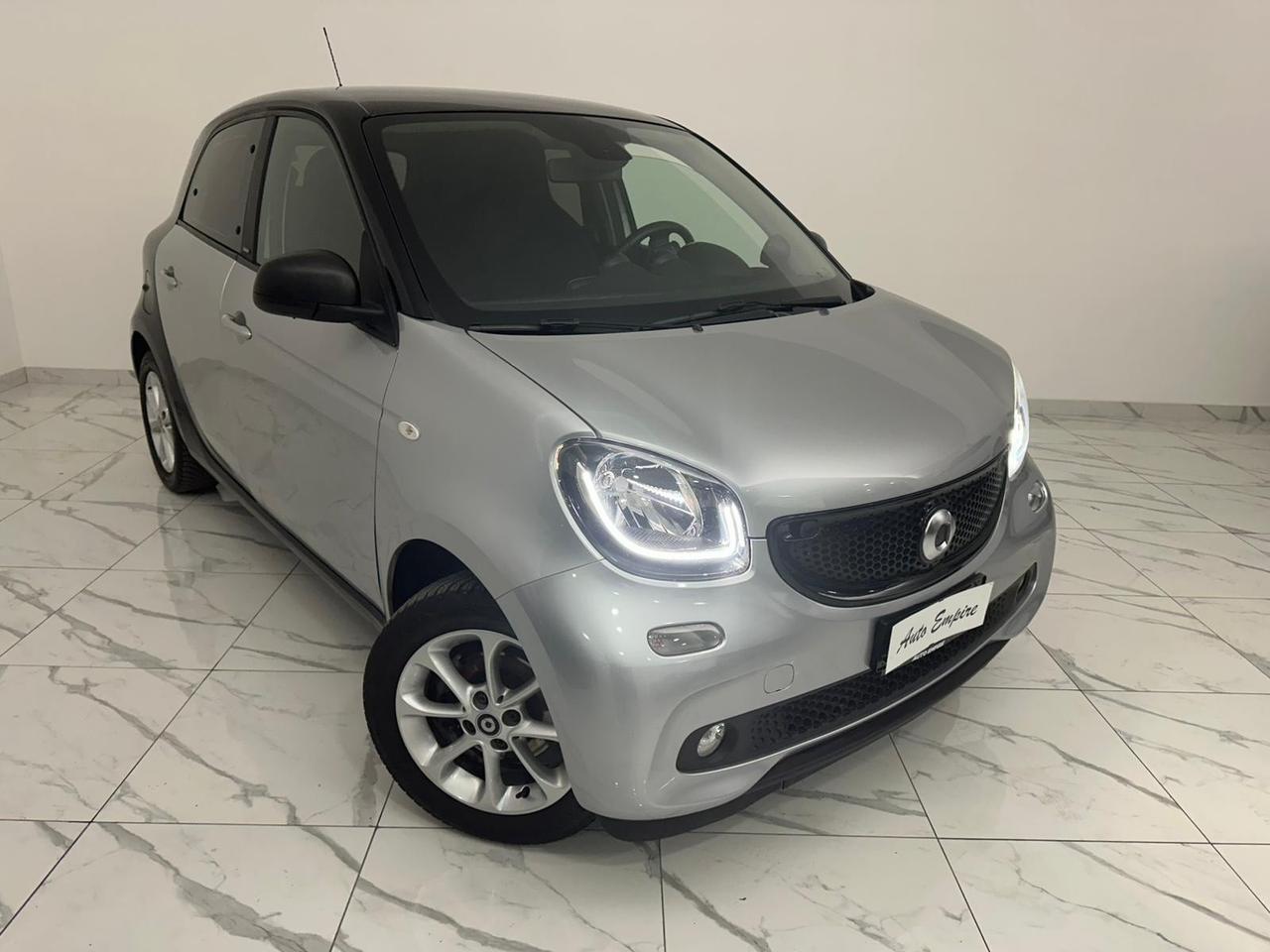 SMART FORFOUR PASSION NAVIGATORE/SENSORI/PACCHETTO LUCI