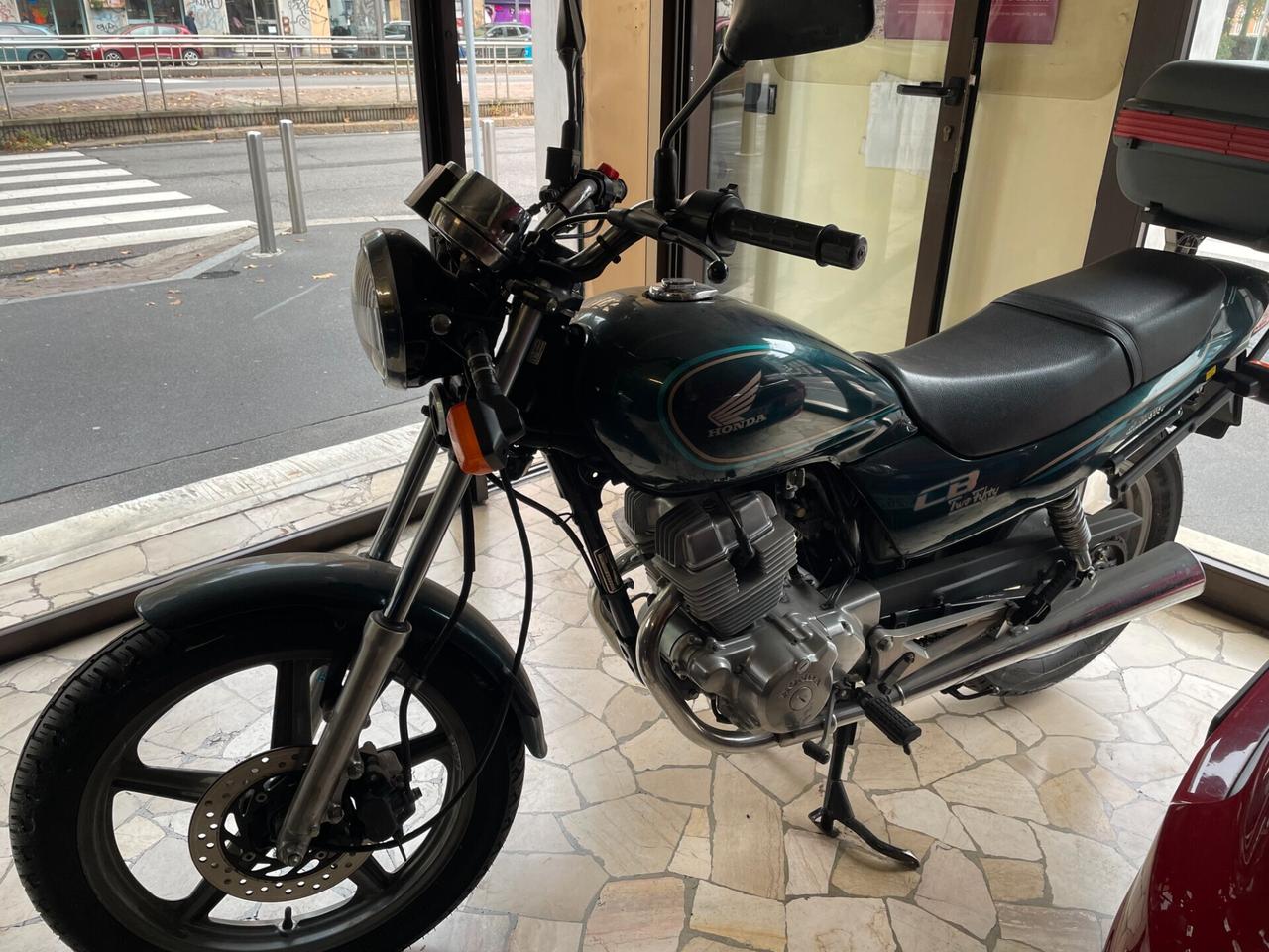 Honda CB 250 km 7.084 unico proprietario
