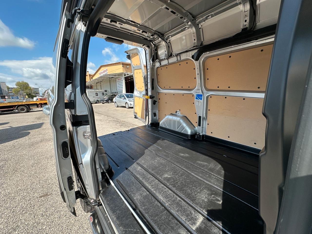 Ford Transit Custom Trail 2.0 D 131 cv