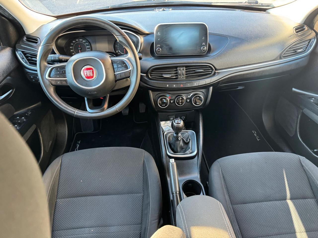 5 porte II 2016 5p 1.6 mjt Lounge S&S OK NEOPATENTATI