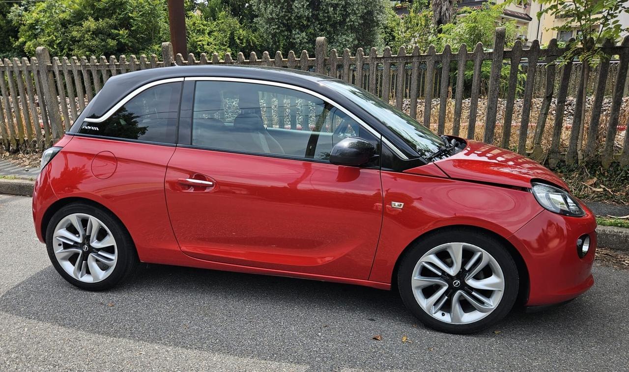 Opel Adam 1.2 70 CV