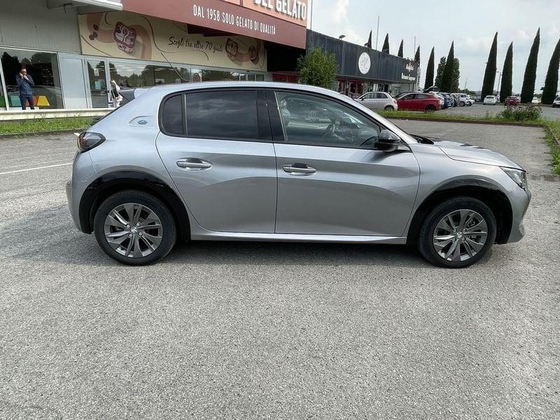 Peugeot 208 motore elettrico 136 CV 5 porte Allure