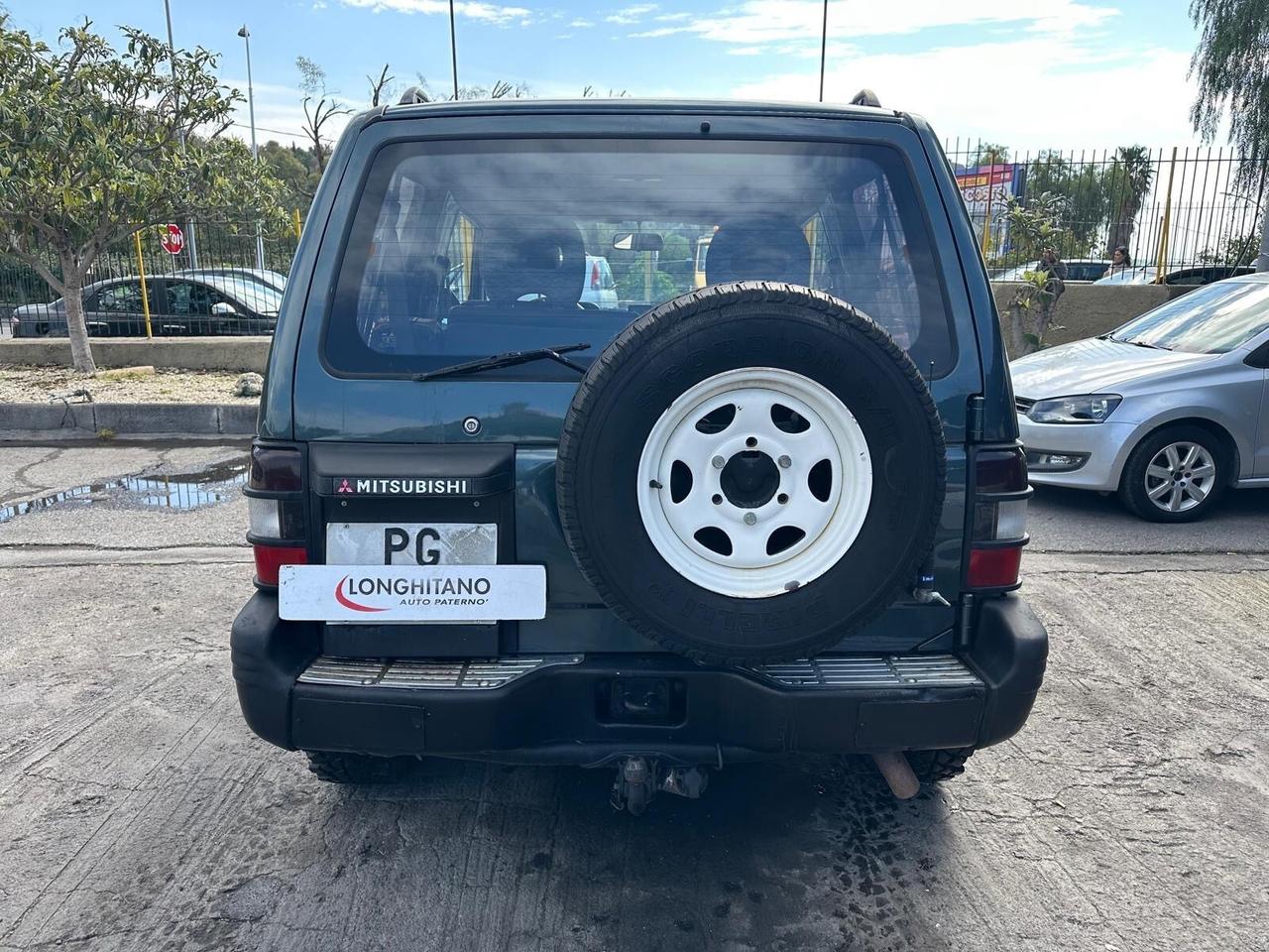 Mitsubishi Pajero 2.5 TDI Canvas-top GL