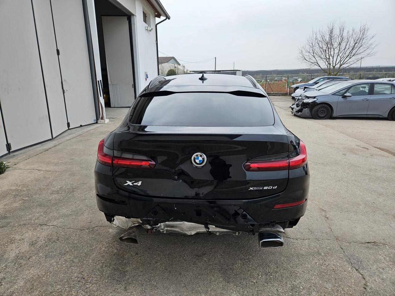 BMW X4 xdrive20d mhev 48V START INCIDENTATA