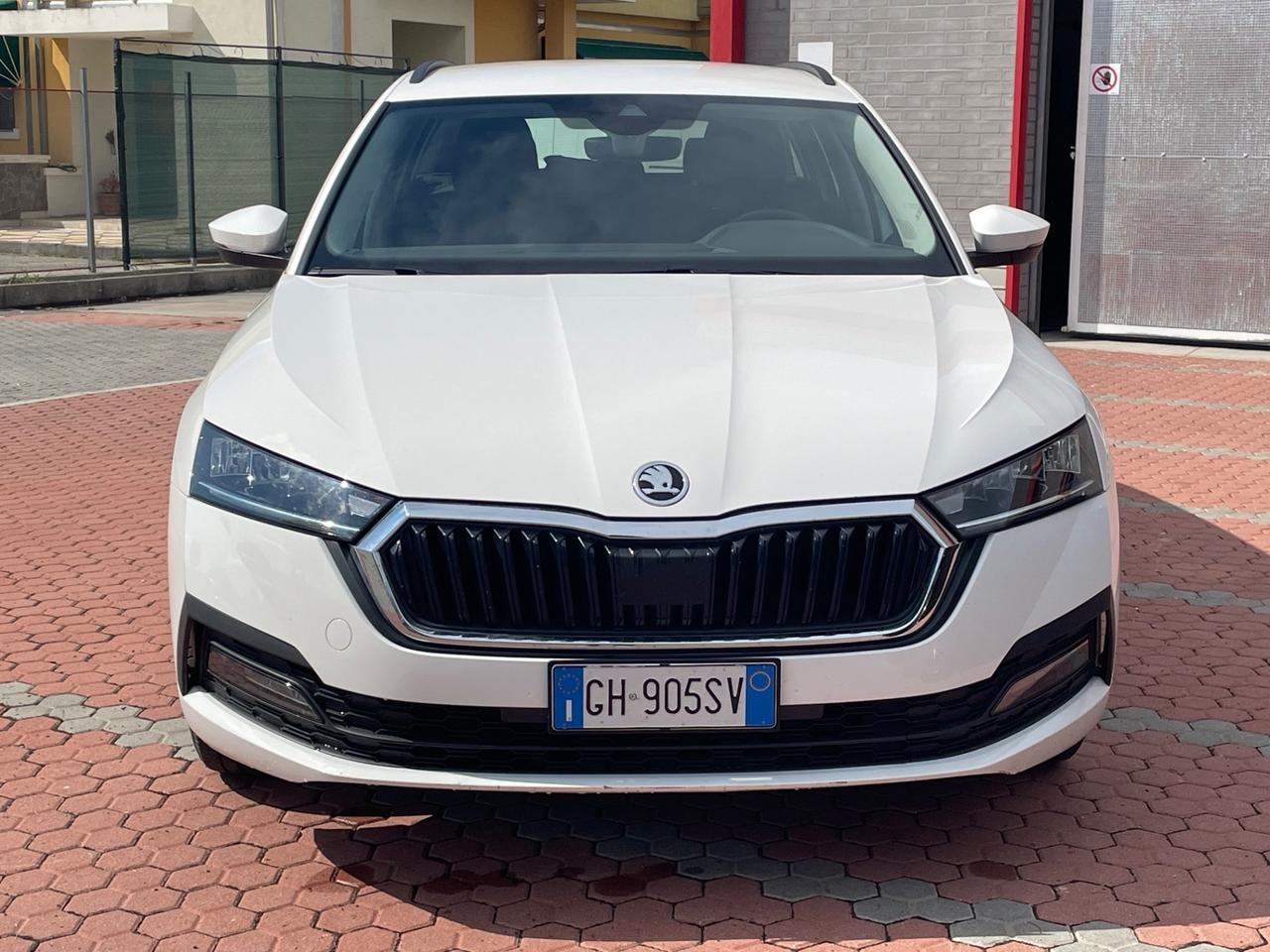 Skoda Octavia 2.0 TDI EVO SCR Wagon Executive