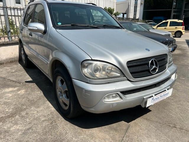 Mercedes-benz ML 270 ML 270 turbodiesel cat CDI SE Leather