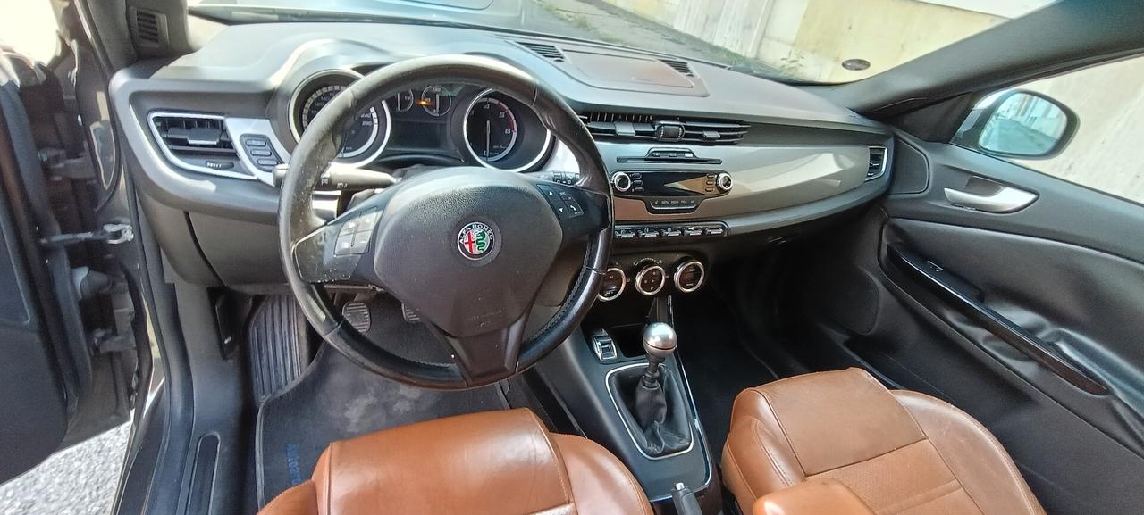 Alfa Romeo Giulietta 2.0 JTDm-2 170 CV Exclusive