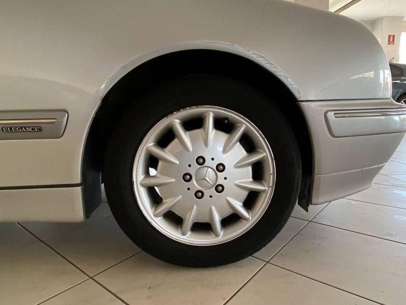 Mercedes-Benz Classe E E 200 Kompressor cat Classic