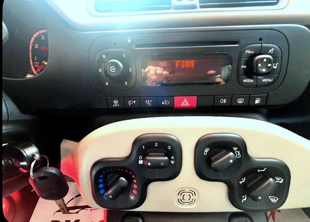 Fiat Panda 0.9 TwinAir Turbo Metano Natural Power Lounge