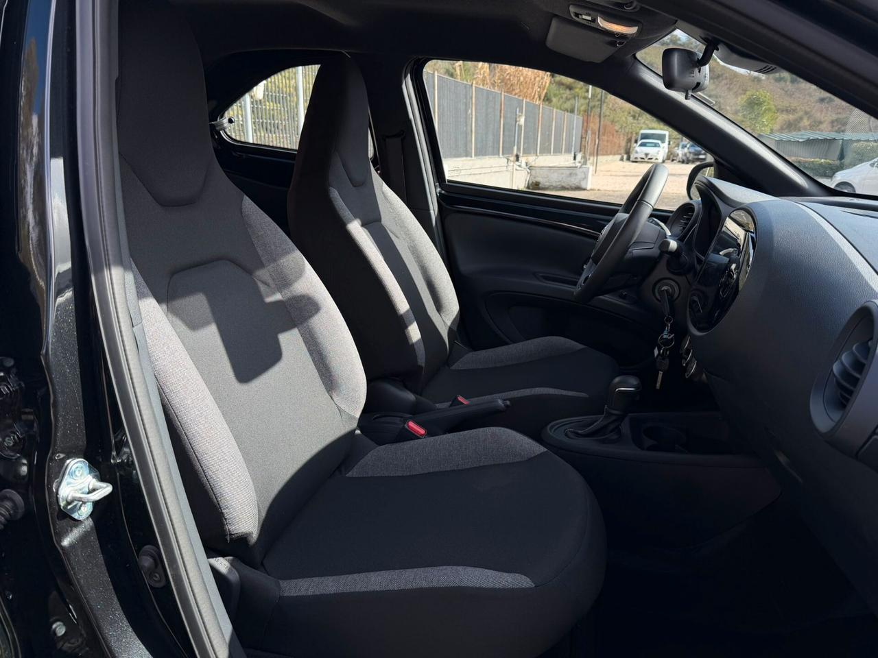 Toyota Aygo X 1.0 VVT-i 72 CV 5 porte Lounge Air S-CVT