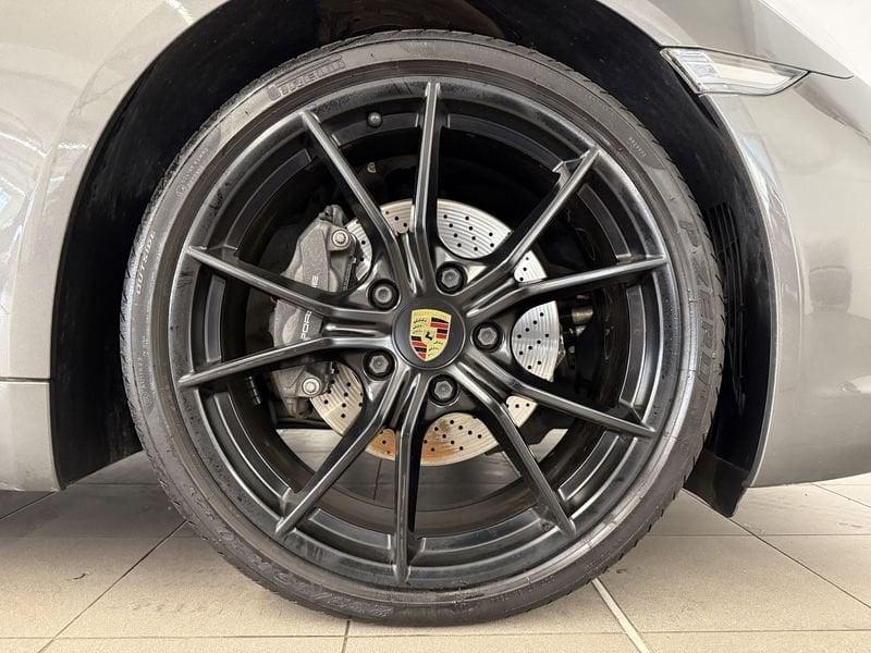 Porsche 718 Cayman 2.0