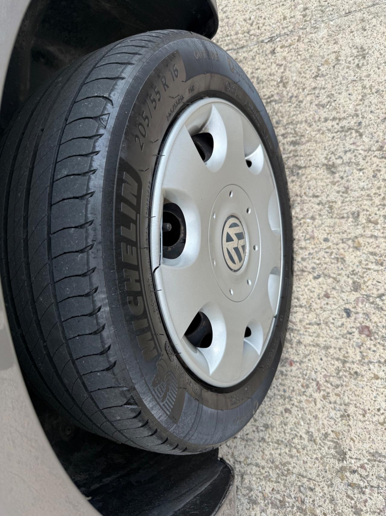 Volkswagen Touran 1.4 TSI DSG Highline EcoFuel