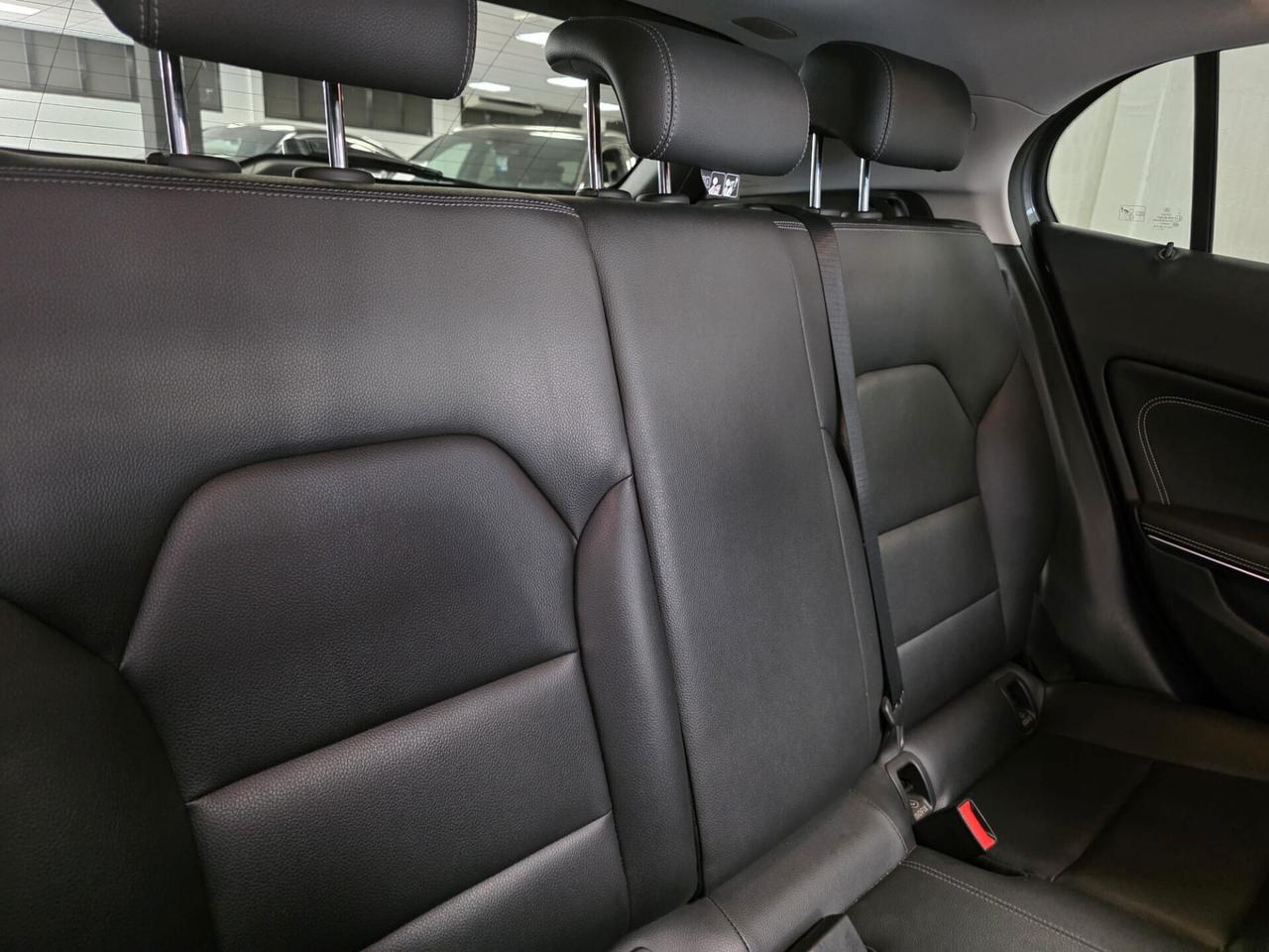 Mercedes-benz GLA 200 180 d Automatic Sport